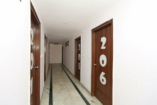 Гостиница Oyo 23240 Hotel Pramod Palace