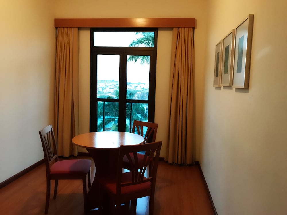 Фото Serema Palace Hotel