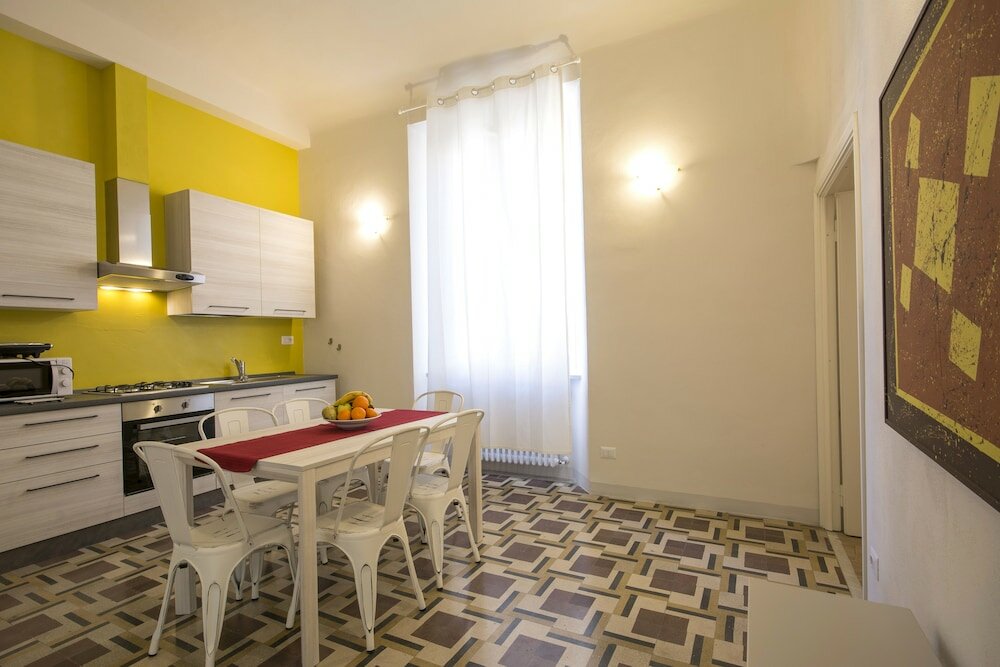 Фото Regis Condo