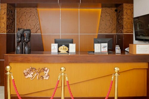 Гостиница Hotel Hibiscus Louis в Либревиле