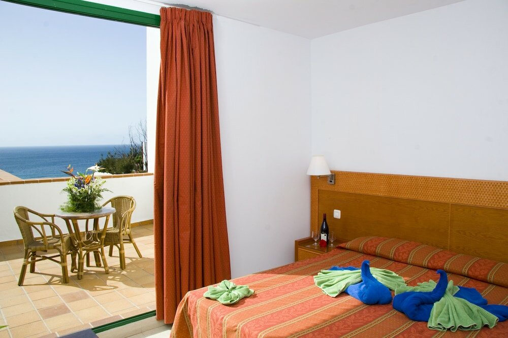 Фото Aparthotel Esquinzo Y Monte Del Mar