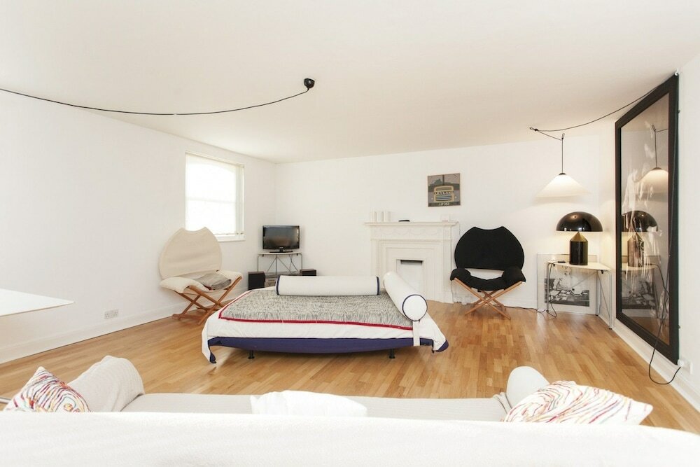 Фото South Kensington Italian Architect Home