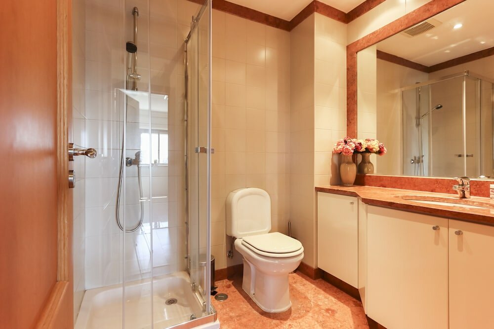 Фото Bellevue Apartment by Homing