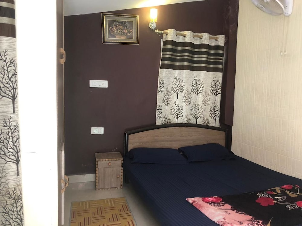 Фото Sonu Guest House - Hostel