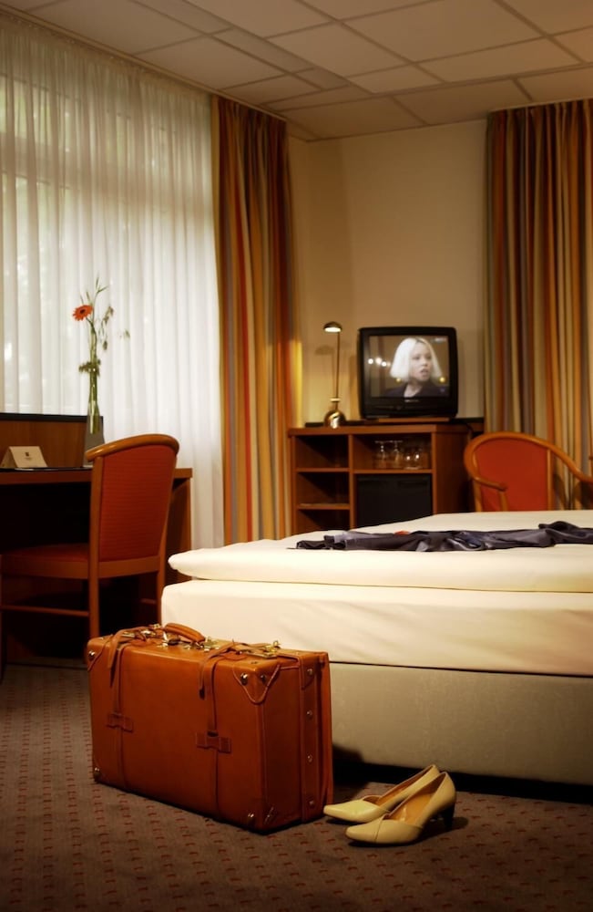 Фото Andersen Hotel Birkenwerder