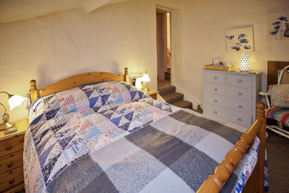 Фото Vine Cottage - B&b