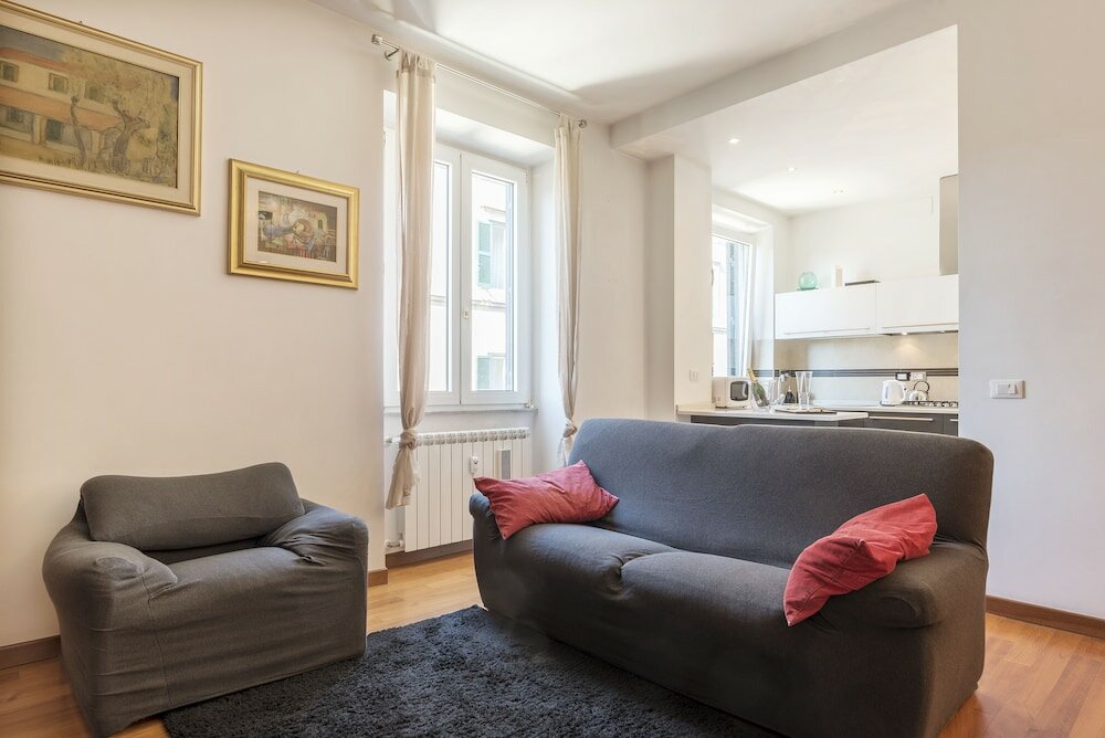 Фото Colosseo & Colle Oppio Charming Apartment