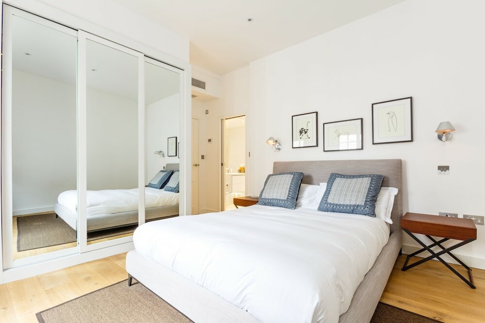 Фото Cockspur Street