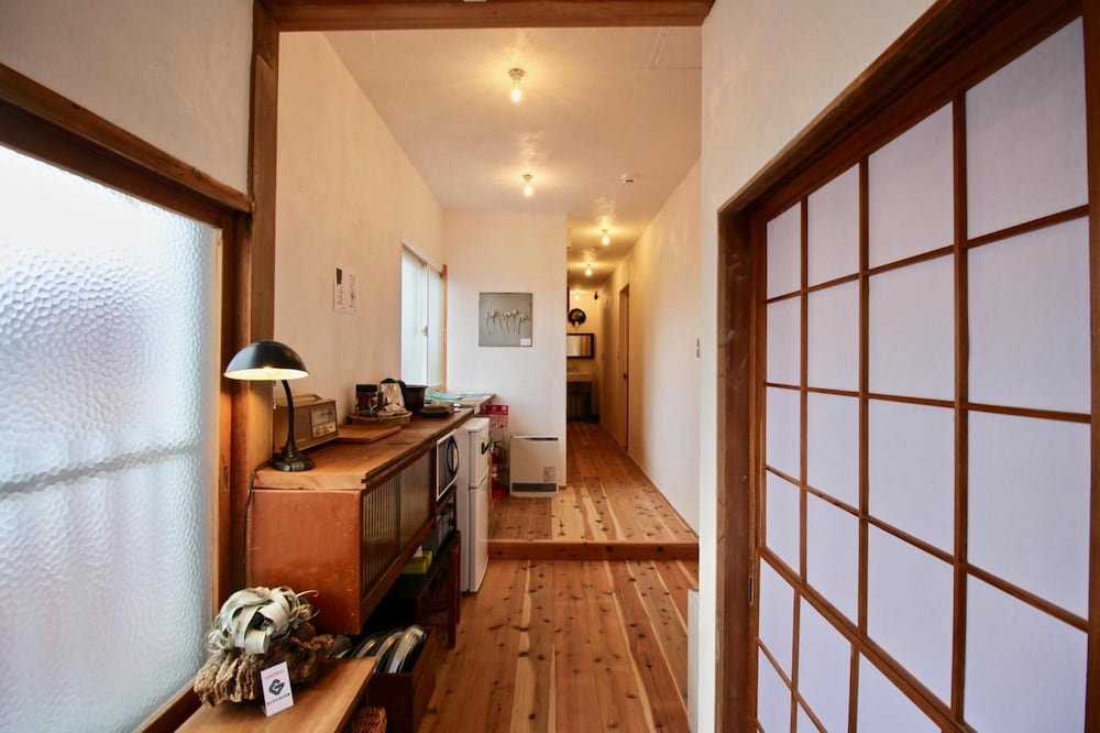 Фото Small Town Hostel Hakodate