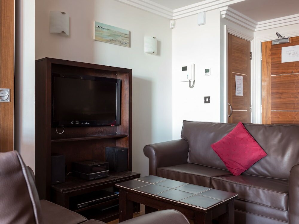 Фото Swallows - Bournemouth