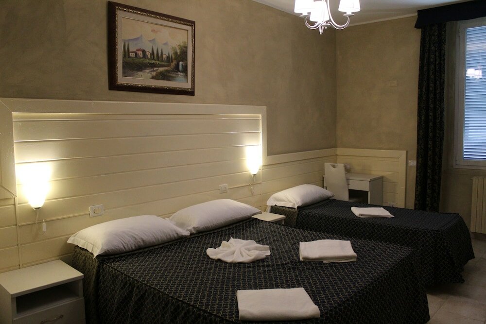 Фото Hotel Aurelia Milano Centrale