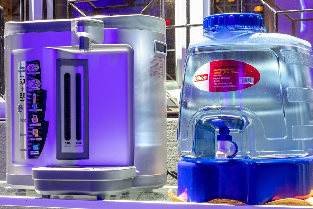 Фото Met A Space Pod @ Arab Street