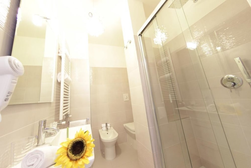 Фото Windows on Rome