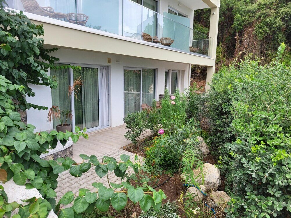 Фото Eleals Corfu