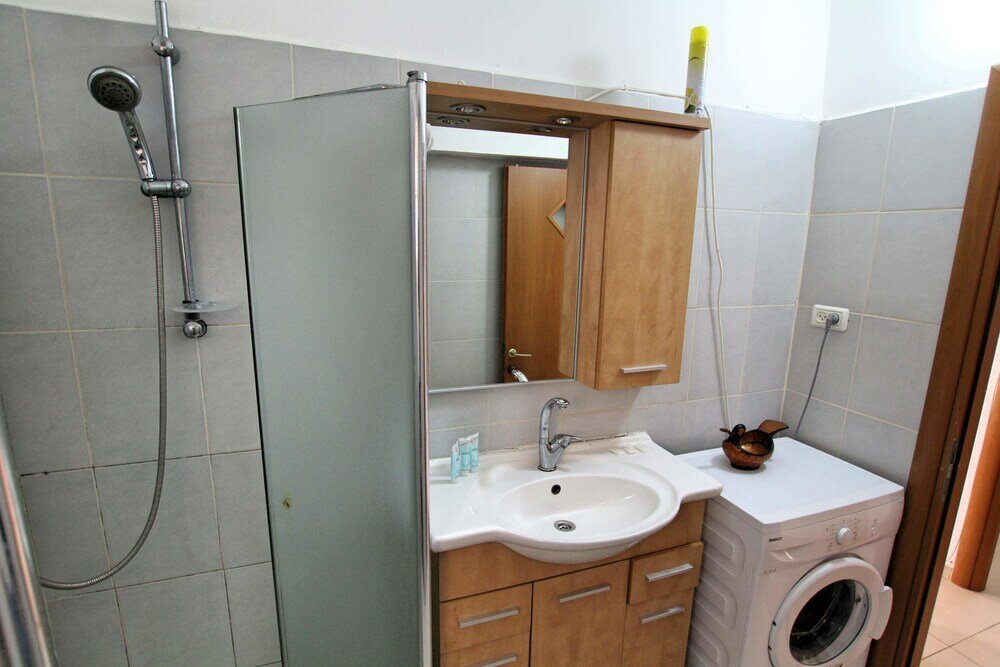 Фото Arendalzrail Apartments-Jerusalem St. 12