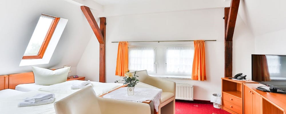 Фото Hotel & Pension Villa Camenz