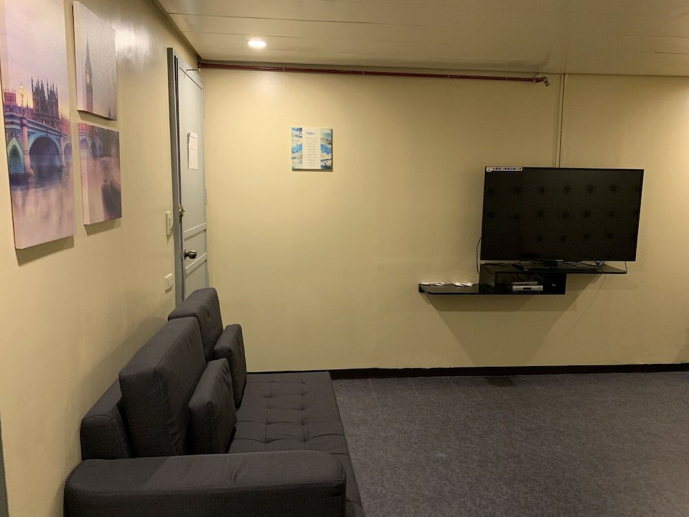 Фото Acme Inn Subic