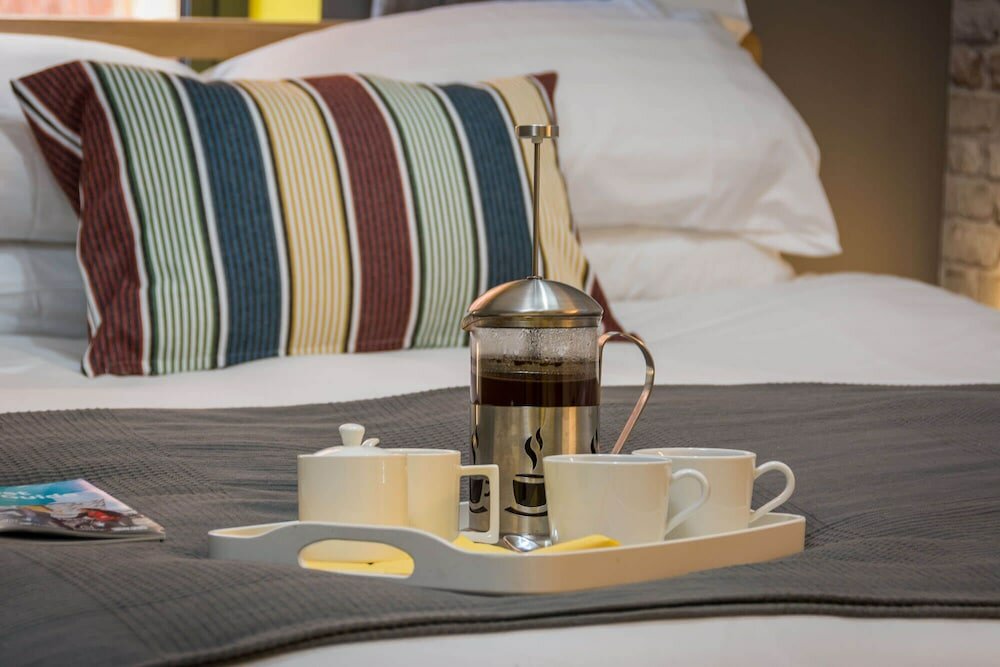 Фото Travelodge Belfast Central