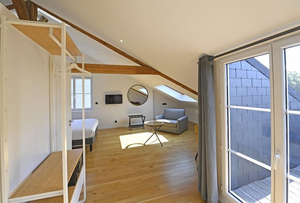 Фото Manoir de l'Eveche