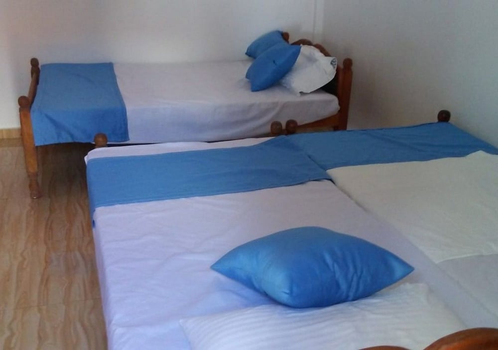 Фото Colonial Inn