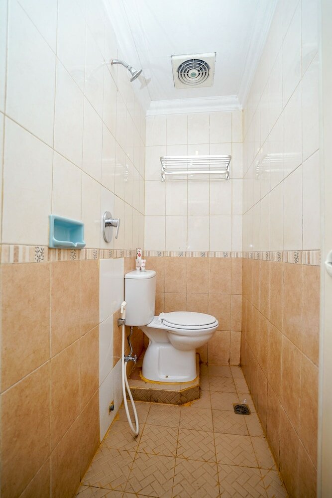 Фото Oyo 448 Hotel Central