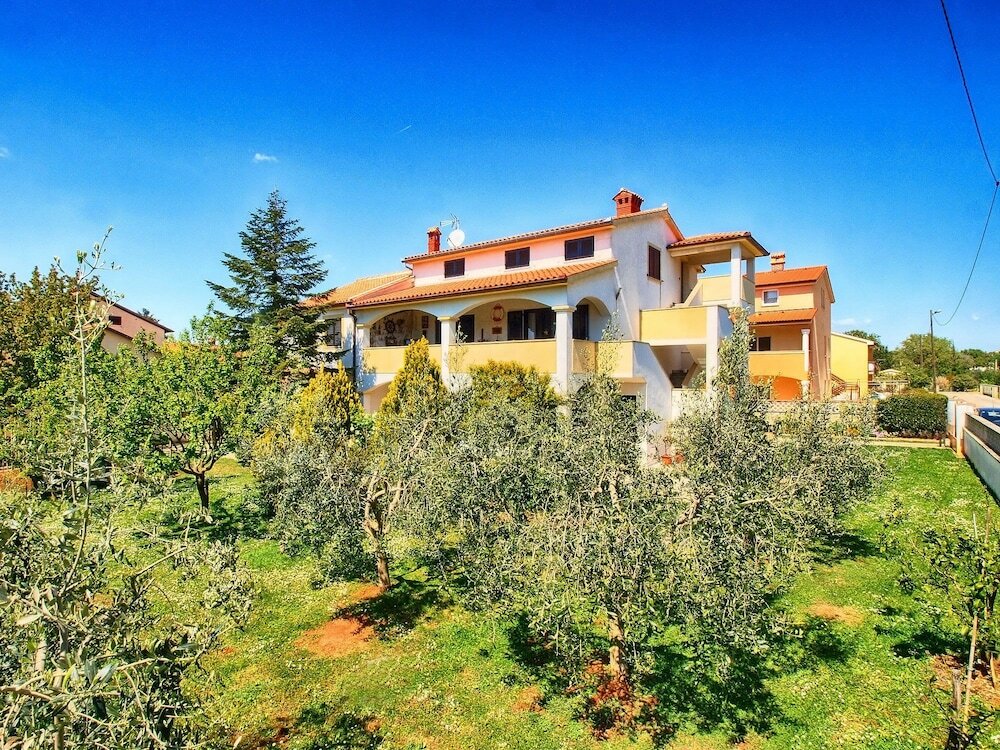 Фото Apartment 1334