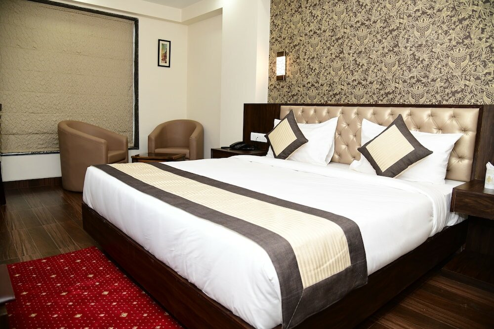 Фото Sanskar Hotel