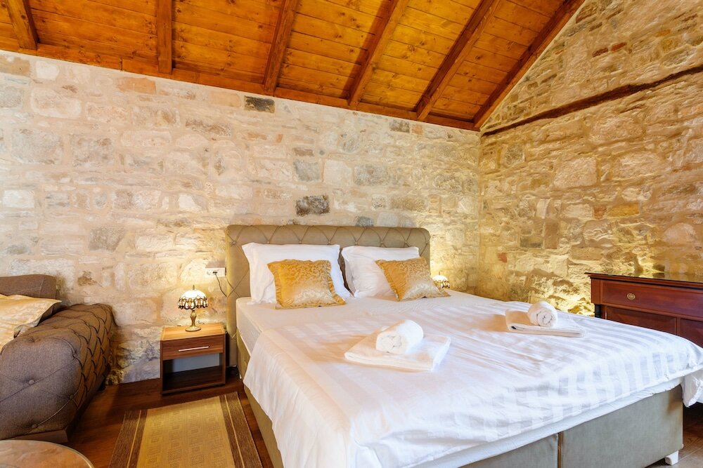 Фото L U X E Bacvice Collection