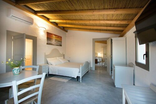 Гостиница Le Finestre Su Porta Carrese - Luxury Rooms & Suites