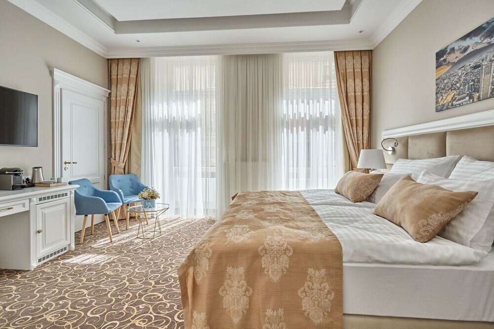 Фото Golden Key Boutique Hotel