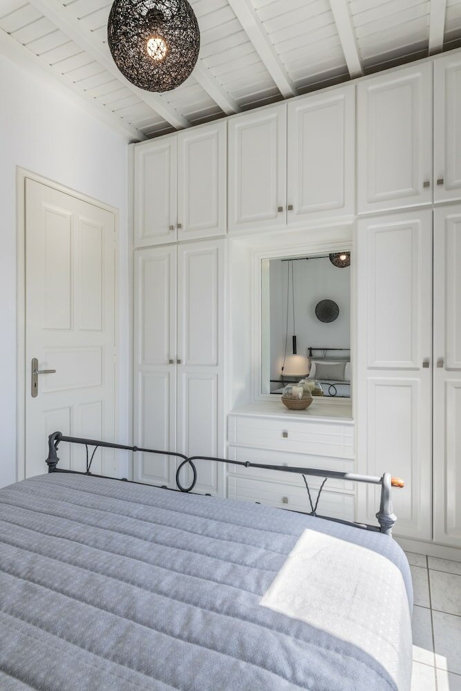 Фото Secret Garden Apartments