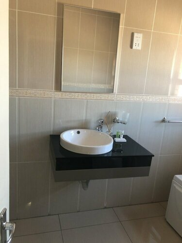 Гостиница Airport Junction Guest Inn в Габороне