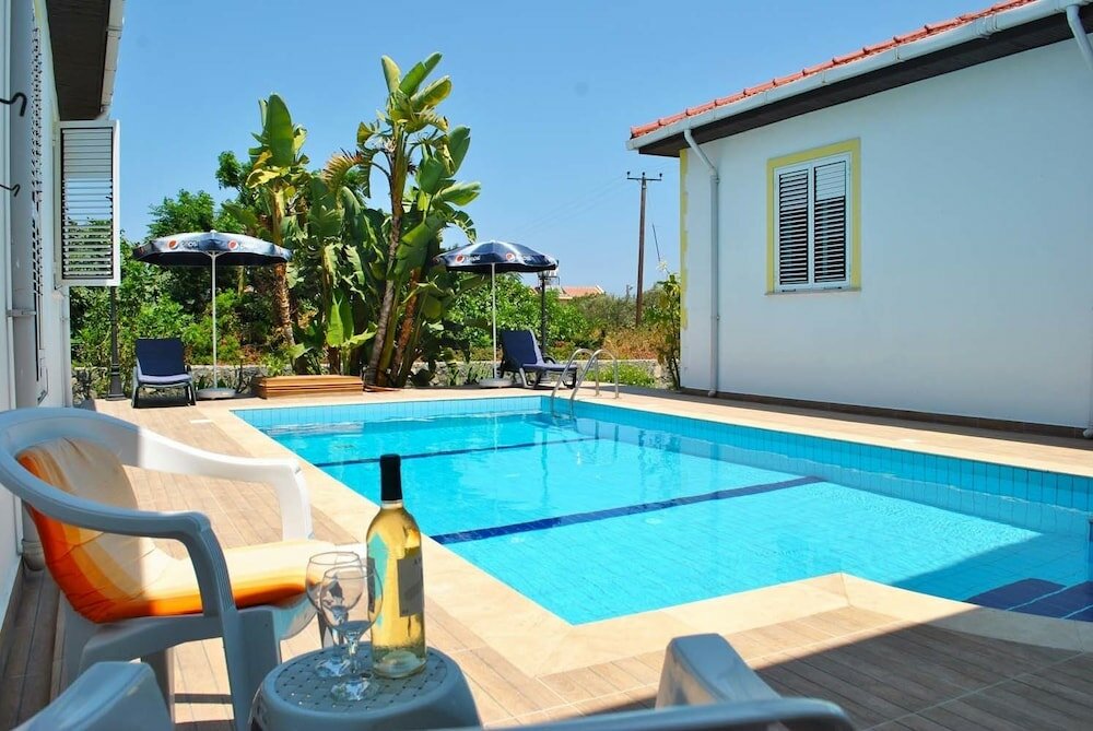 Фото Villa Butterfly by Amy Villas