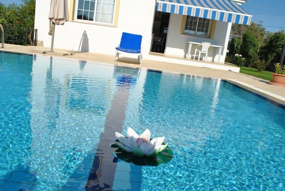 Фото Villa Rose by Amy Villas