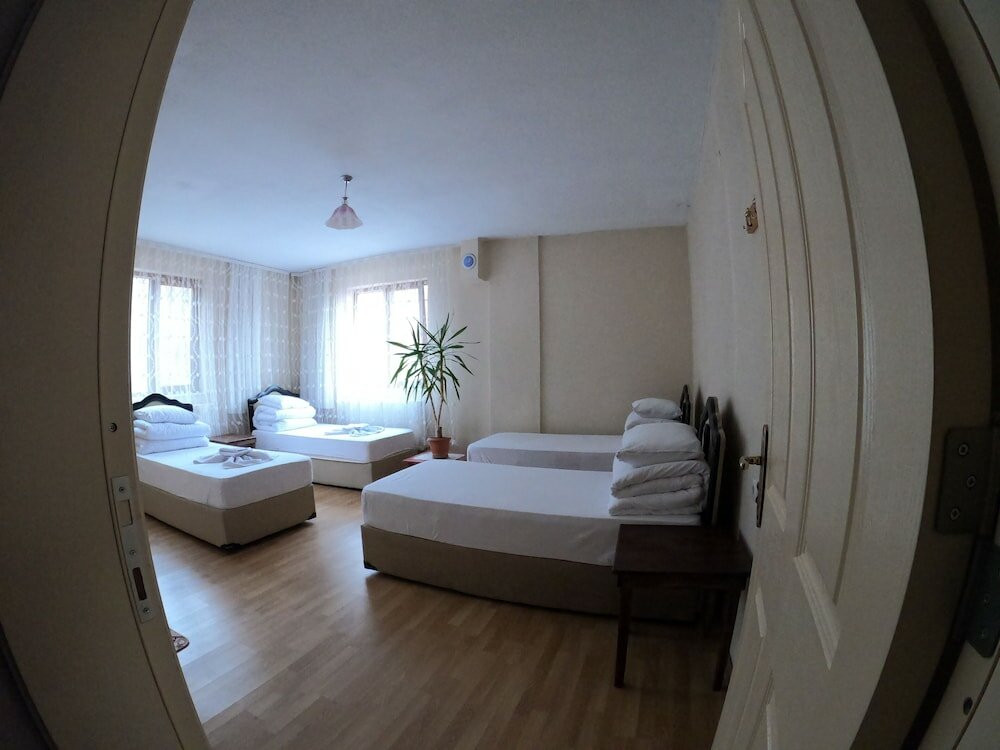 Фото Taurus Guest House