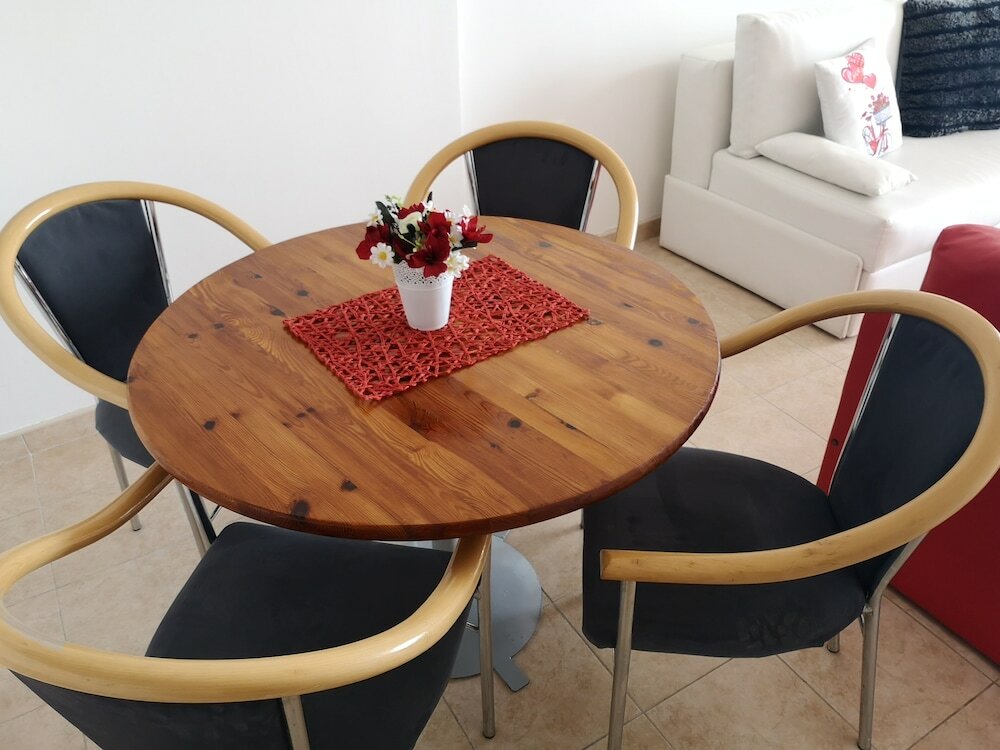 Фото Villa Eros Apartments