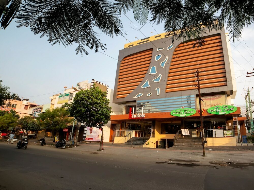 Фото отеля 2