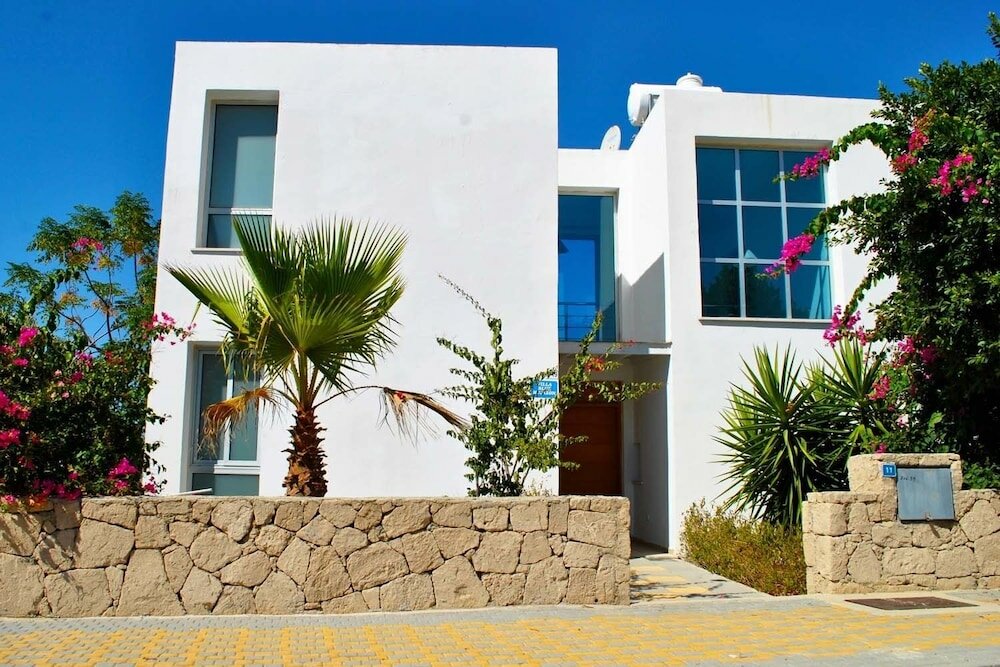 Фото Villa Blue Horizon by Amy Villas