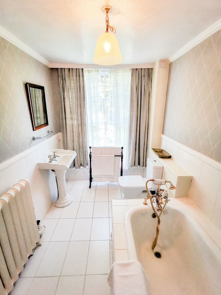 Фото Cedar House Boutique B&b