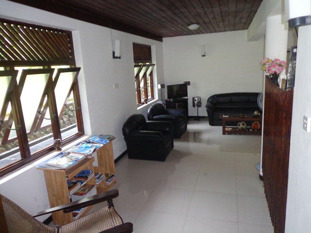 Фото Brown's Edge Residence