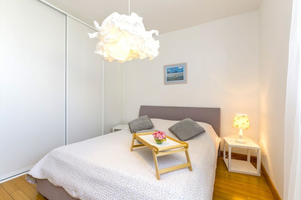 Фото Split Apartments with Hotel Service