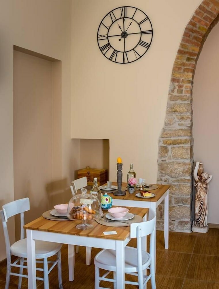 Фото A Casa 28 B&b