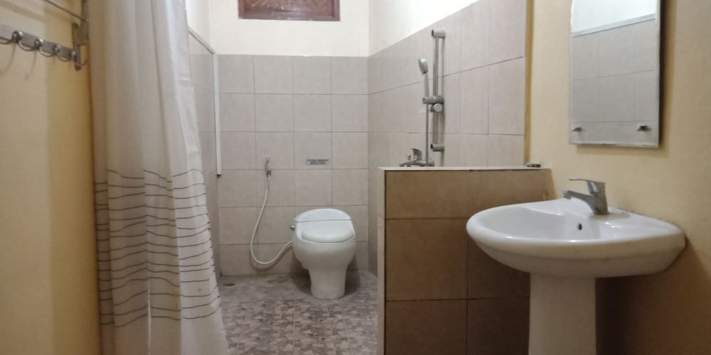 Фото Rori Homestay