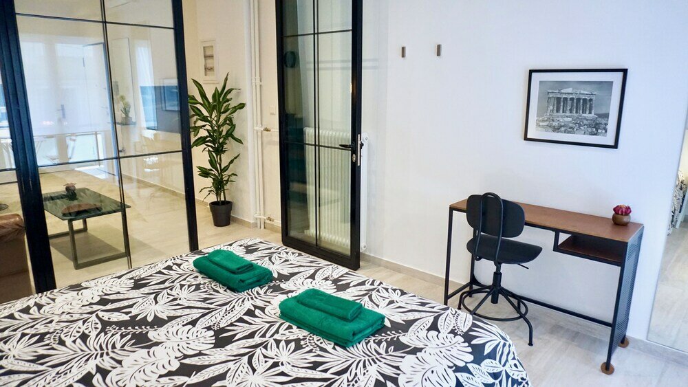 Фото Industrial Style Studio in Athens