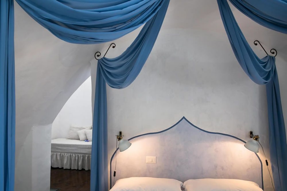 Фото Dimore Santagaeta