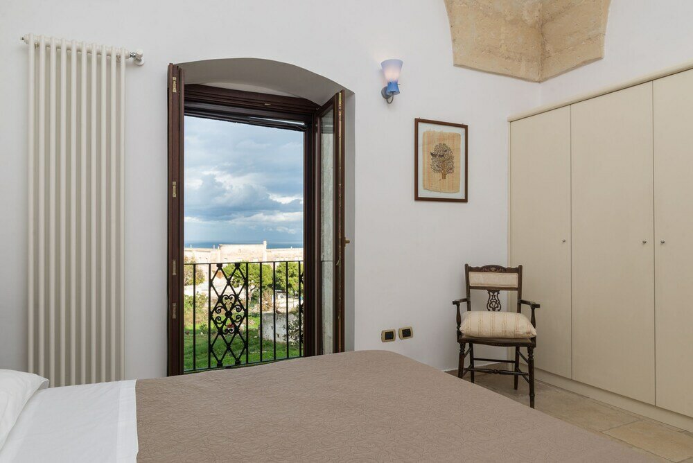 Фото Vista dal centro di Ostuni