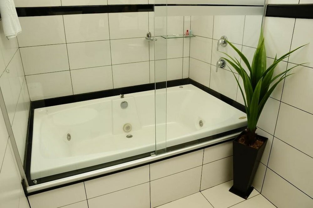 Фото Garden Hotel