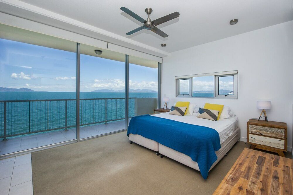 Фото 1 Bright Point Apartment 5101