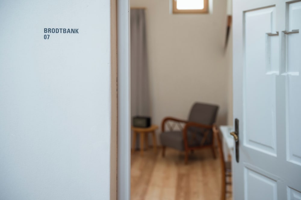 Фото 1477 Reichhalter Eat & Sleep