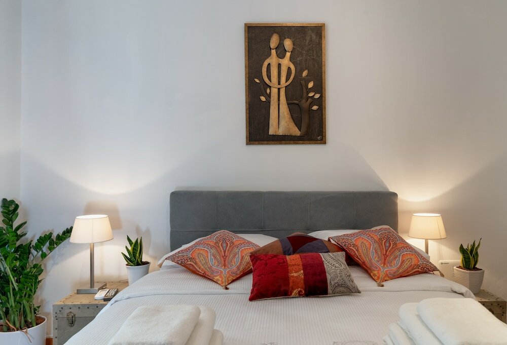 Фото Cutie by Stylish Stays